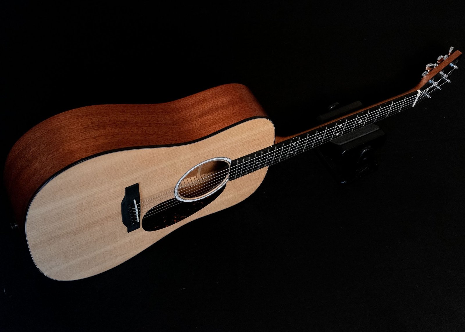 Martin DJr-10E Spruce Top Dreadnought Junior Acoustic-Electric Guitar Natural - Dave’s Woodstock Music